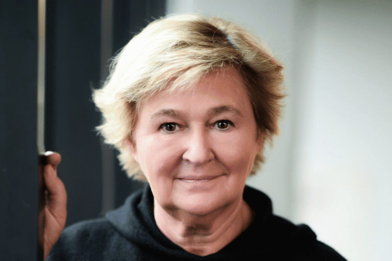 prof. dr hab. Magdalena Środa, autorka eseju