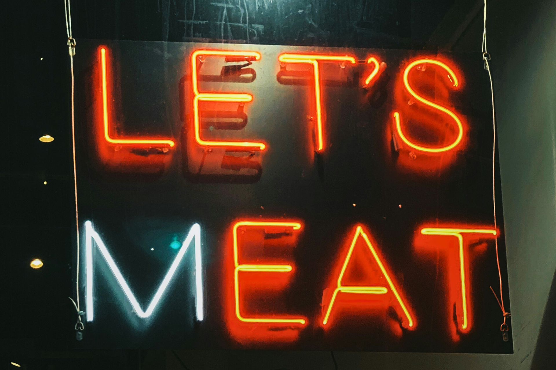Neon Let's meat