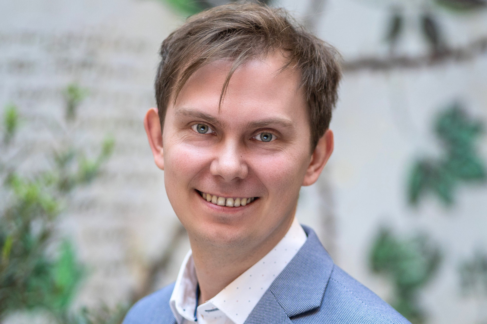 dr hab. Mariusz Jaworski